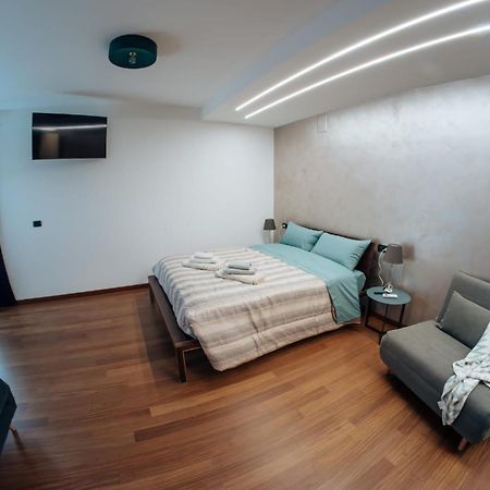 Il Sorriso Di Angelina Bed and Breakfast Πεσκάρα Εξωτερικό φωτογραφία