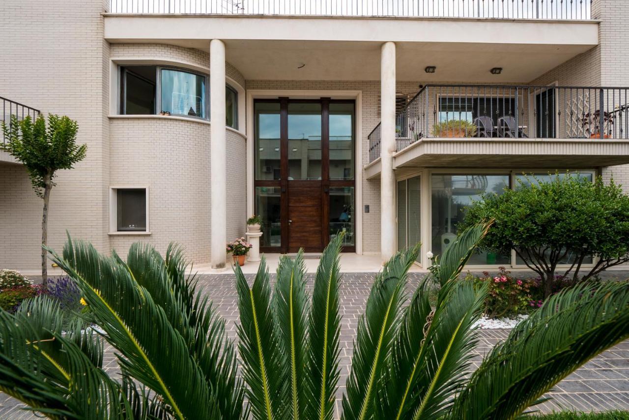 Il Sorriso Di Angelina Bed and Breakfast Πεσκάρα Εξωτερικό φωτογραφία