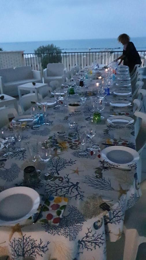 Il Sorriso Di Angelina Bed and Breakfast Πεσκάρα Εξωτερικό φωτογραφία